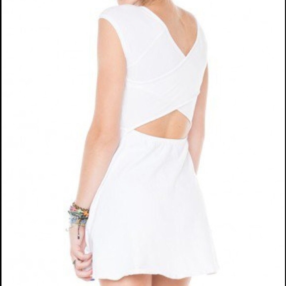 BRANDY MELVILLE BETHAN DRESS